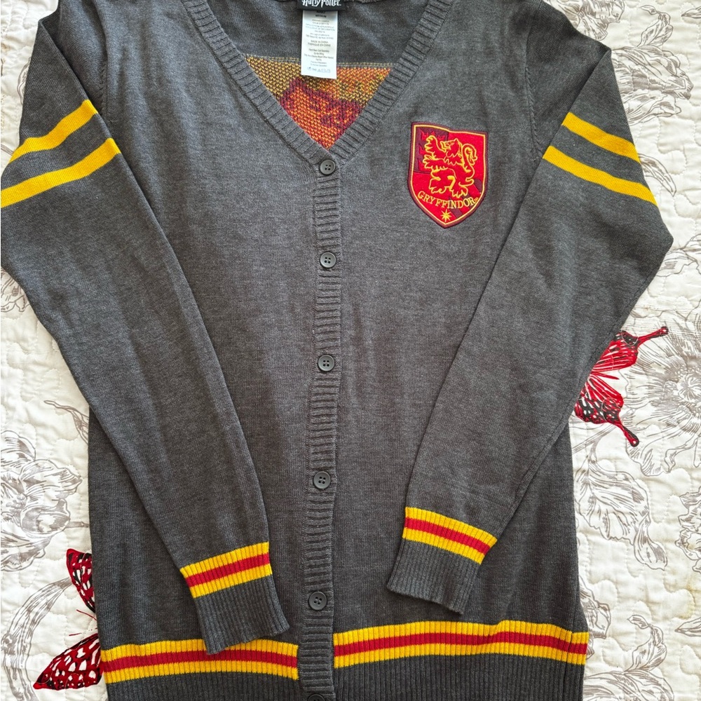 Harry Potter Gryffindor Cardigan Sweater, Excellent Condition, Adult Medium